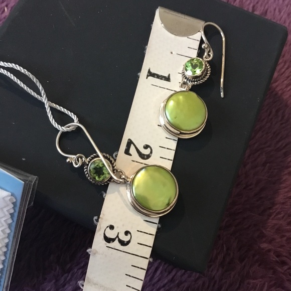 New Artisan By Samual B 925 Natural Green Mabe Pearl & Peridot Gemstones Earring - Picture 10 of 10